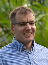 Professor Richard Buggs